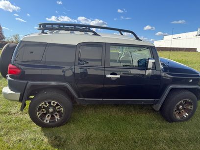 Used 2007 Toyota FJ Cruiser Sport Utility 2D