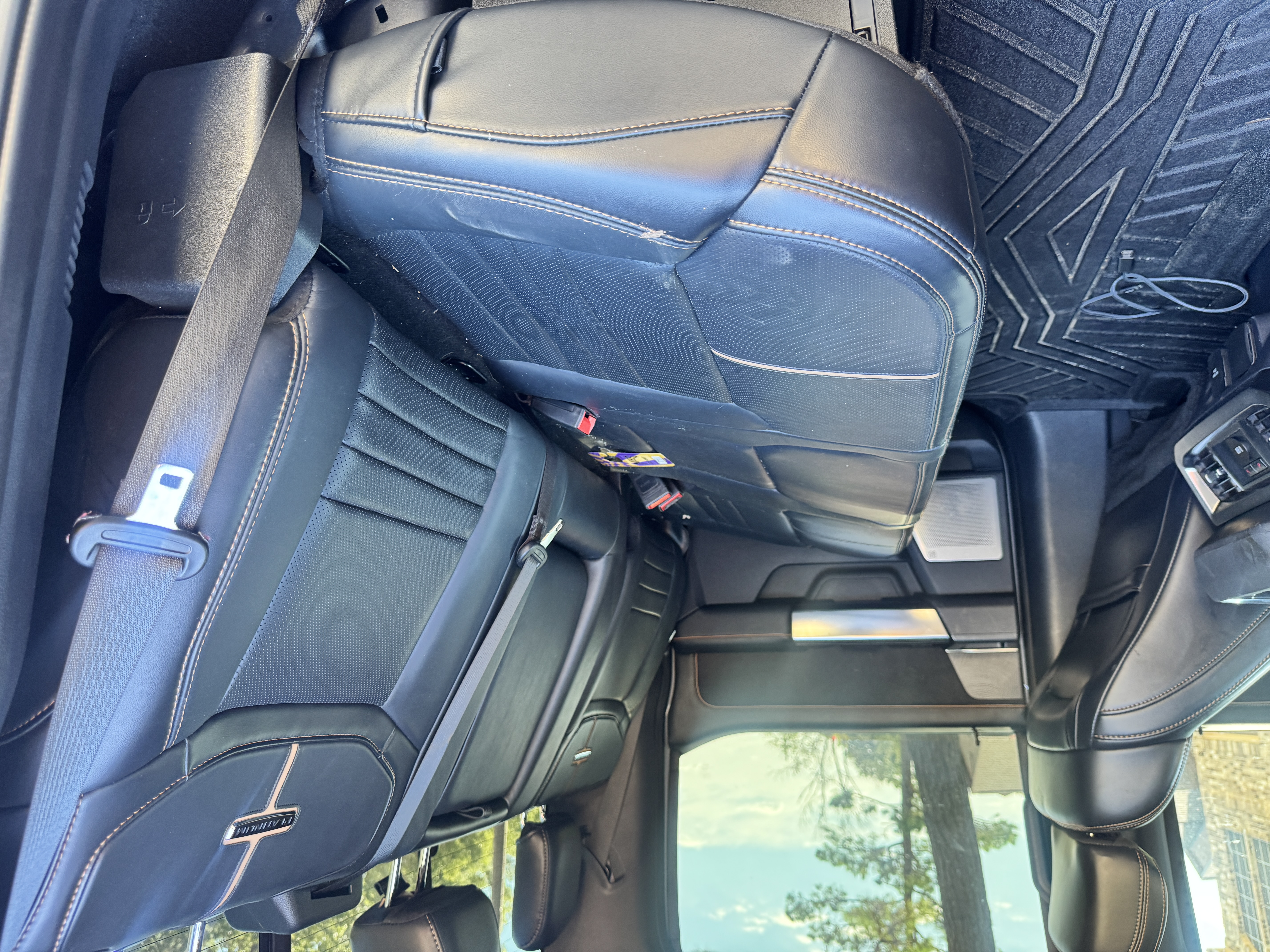 Used 2024 Ford F250 4x4 Crew Cab Super Duty image 12