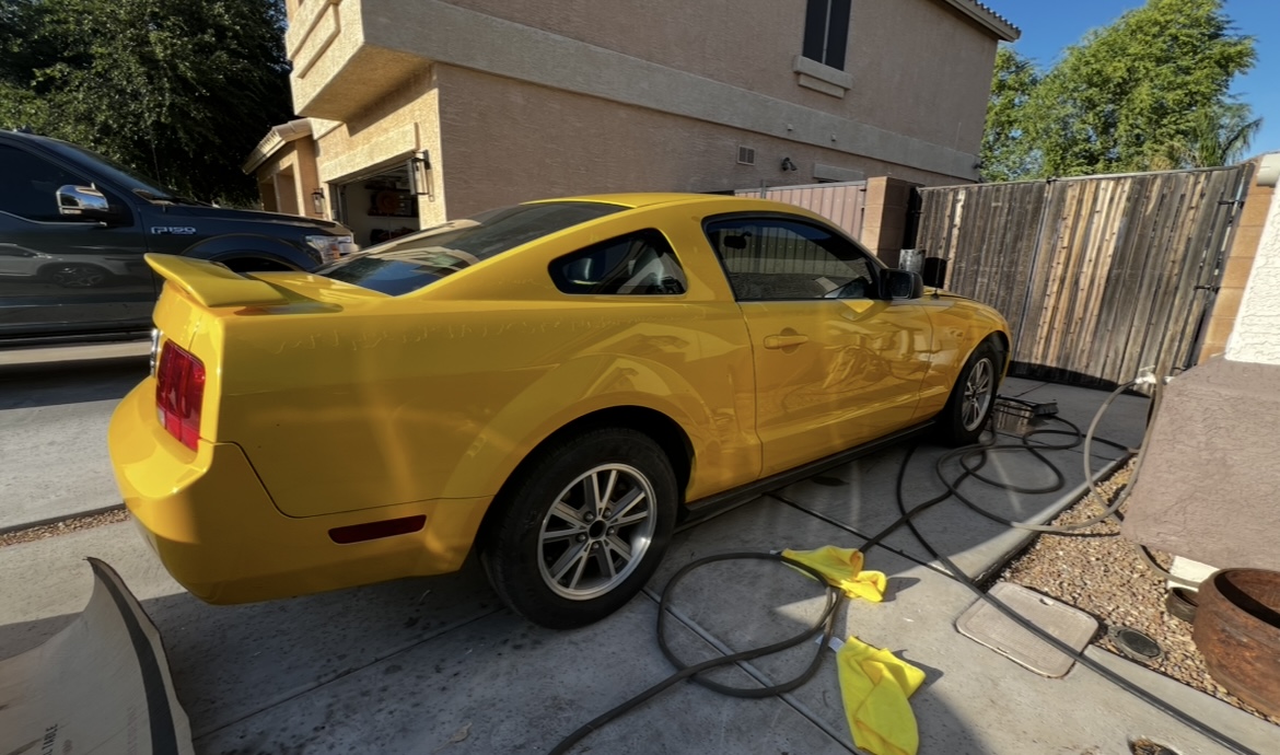 Used 2005 Ford Mustang Coupe RWD image 8