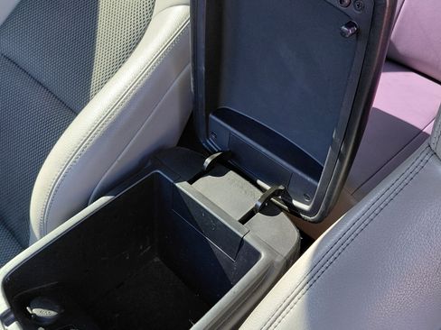 Used 2013 Hyundai Genesis 2.0T image 29