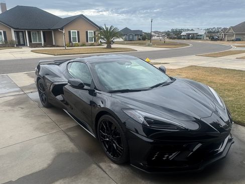 Used 2024 Chevrolet Corvette Stingray Preferred Cpe w/ Z51 Performance Package image 8