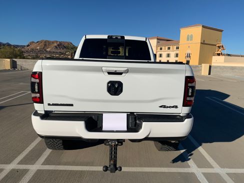 Used 2024 RAM 2500 Laramie w/ Night Edition image 5