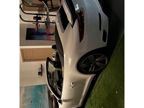 Used 2017 Porsche 911 Carrera 4 image 4