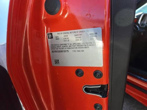 Used 2010 Chevrolet Camaro SS w/ LPO, Ground Effects Package image 27