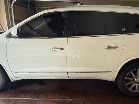 Used 2014 Buick Enclave Leather w/ Trailering Provision Package FWD image 1