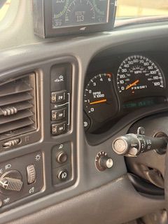 Used 2006 Chevrolet Silverado 3500 LT w/ Heavy-Duty Power Package AWD/4WD image 23