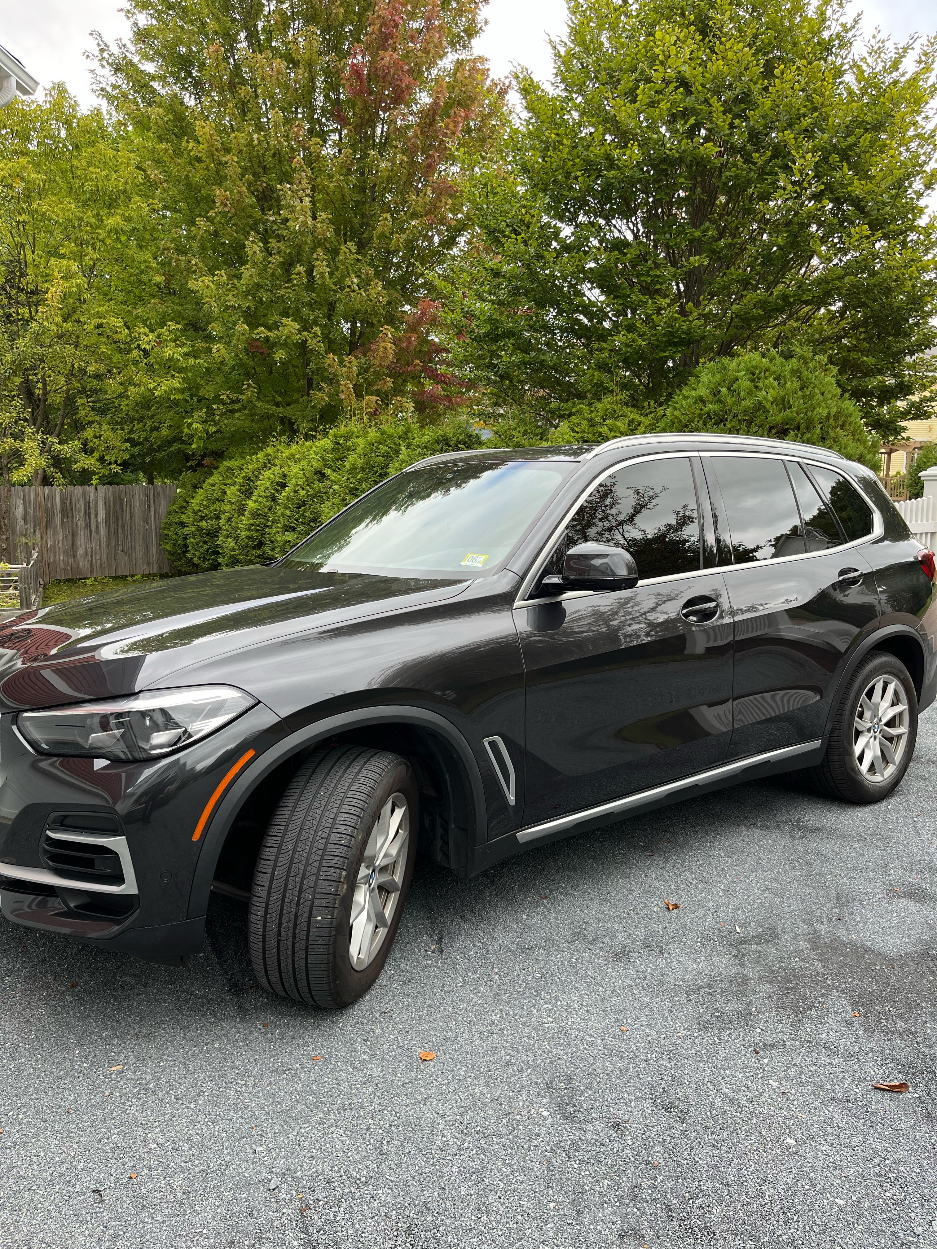 Used 2023 BMW X5 xDrive40i w/ Premium Package AWD/4WD image 11