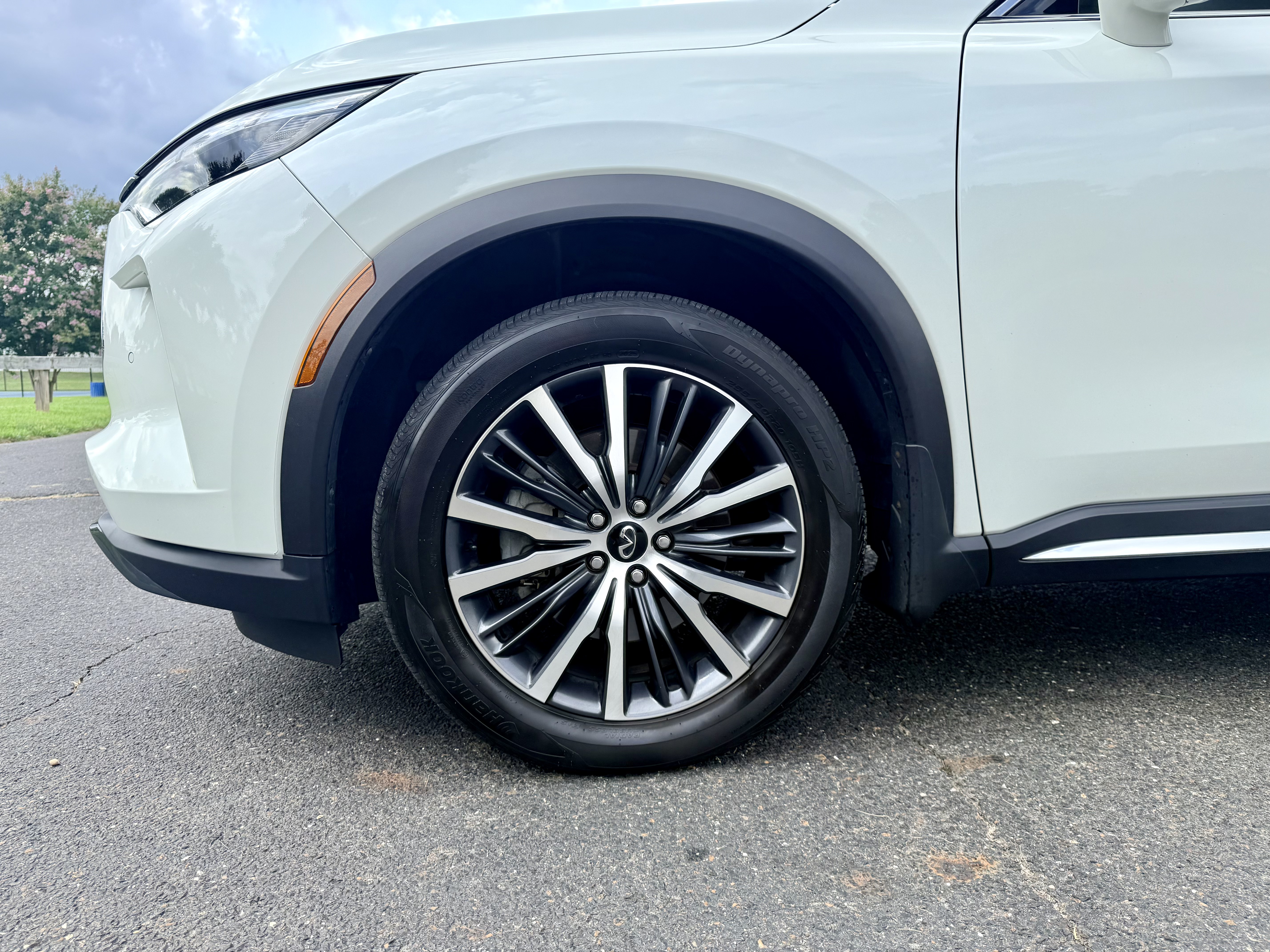 Used 2024 INFINITI QX60 Sensory AWD/4WD image 12