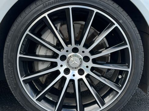 Used 2016 Mercedes-Benz C 300 4MATIC Sedan image 11