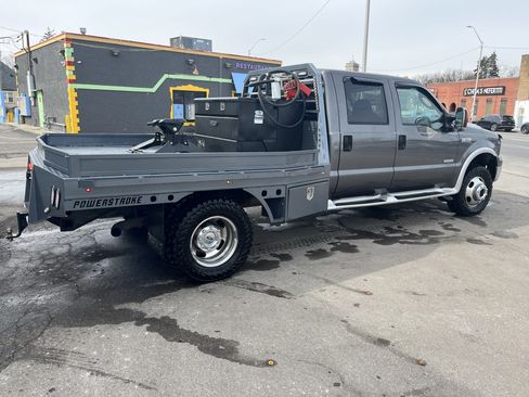 Used 2006 Ford F350 Lariat image 4