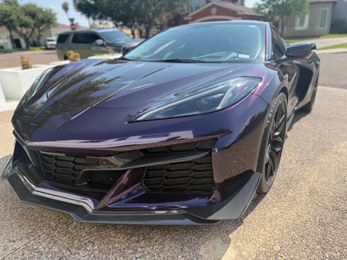 Used 2023 Chevrolet Corvette Z06 w/ Engine Appearance Package RWD image 2