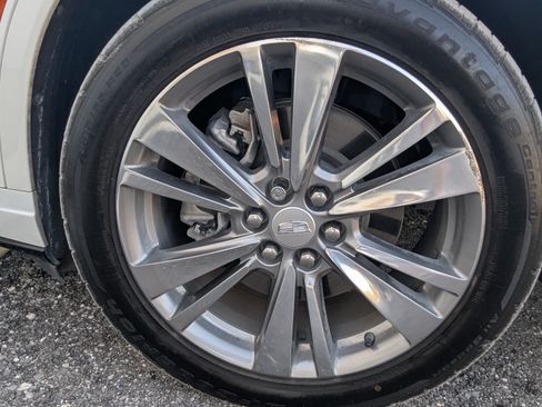 Used 2022 Cadillac XT6 Premium Luxury w/ Technology Package image 15