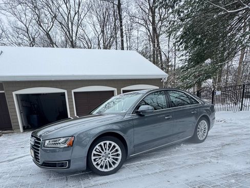 Used 2015 Audi A8 3.0T w/ Premium Package image 2