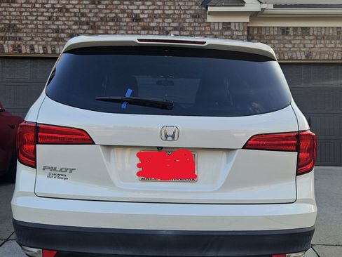 Used 2016 Honda Pilot EX image 1