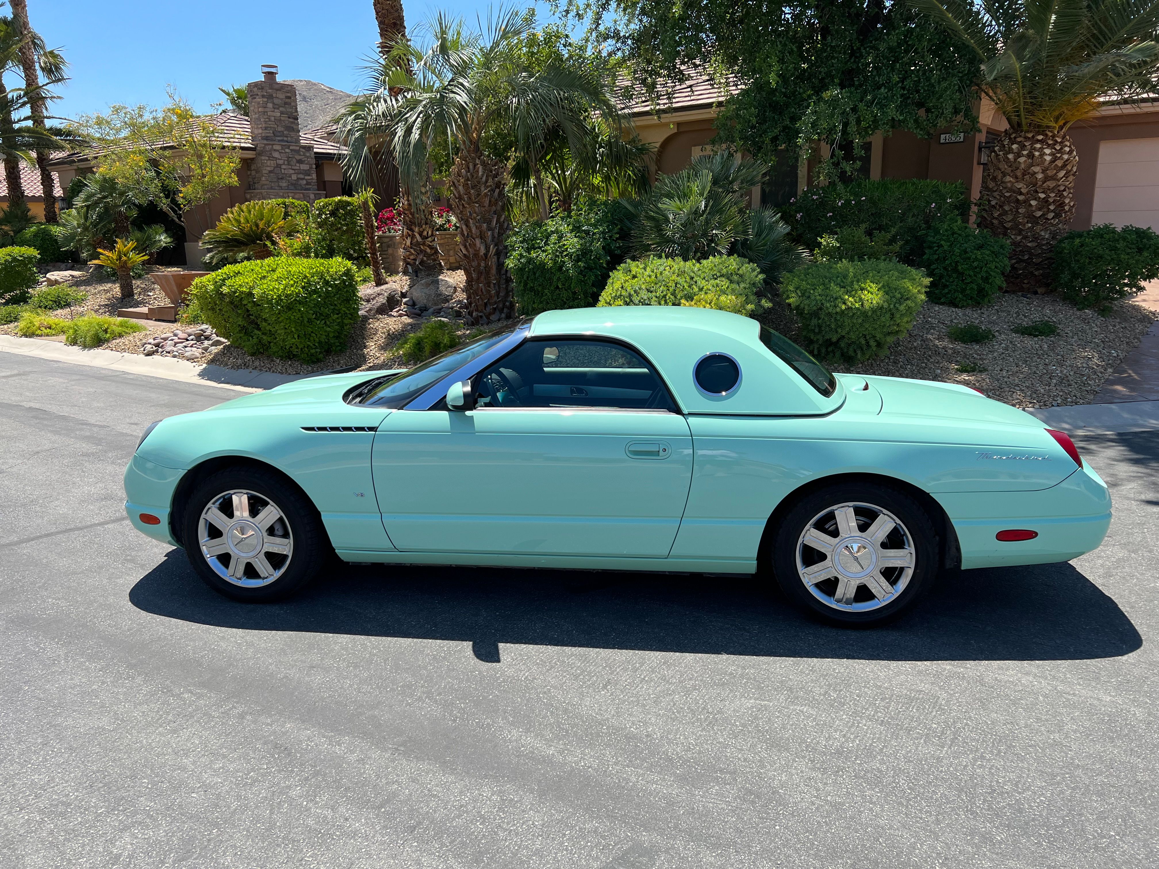 Used 2004 Ford Thunderbird RWD image 1