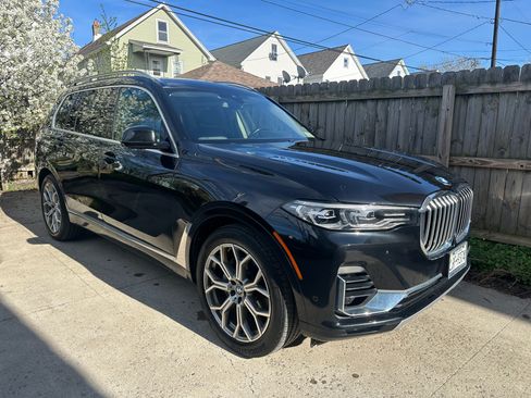 Used 2020 BMW X7 xDrive40i w/ Premium Package AWD/4WD image 6