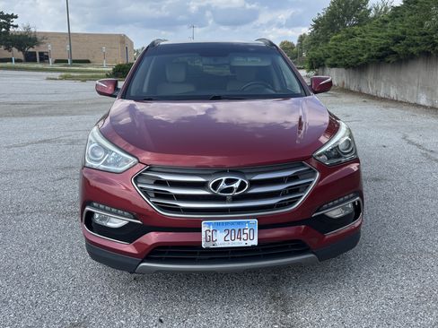 Used 2018 Hyundai Santa Fe Sport w/ 2.4L Tech Package 04 AWD/4WD image 2