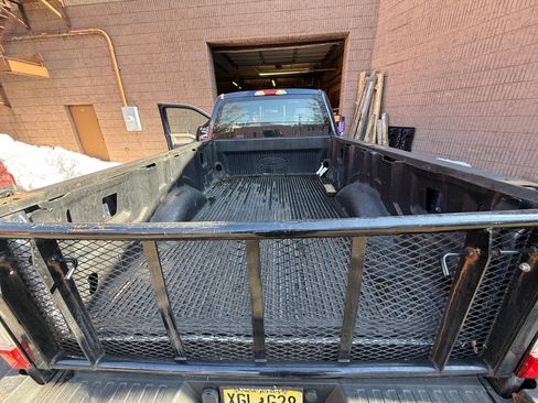 Used 2018 Ford F250 XL w/ Power Equipment Group image 6