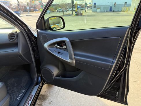 Used 2010 Toyota RAV4 Sport image 15