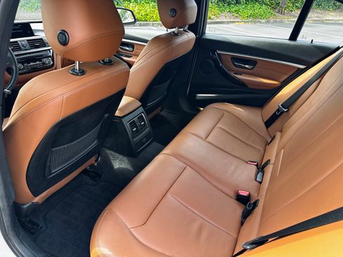 Used 2016 BMW 328i Sedan RWD image 24