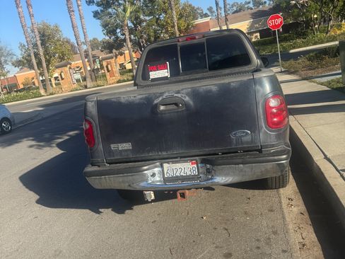 Used 2001 Ford F150 2WD SuperCrew image 5