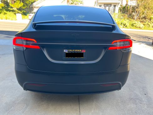 Used 2021 Tesla Model X Long Range image 6