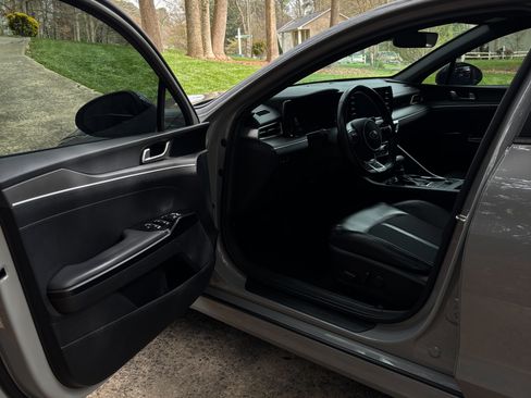 Used 2021 Kia K5 GT-Line image 16