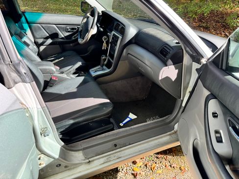 Used 2003 Subaru Baja AWD/4WD image 13