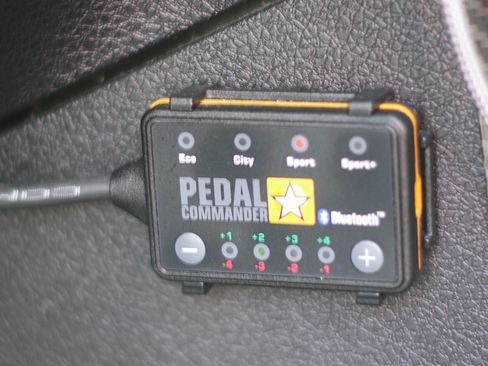 Used 2012 Ford F150 Raptor w/ Raptor Plus Pkg image 17