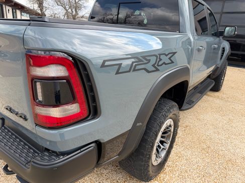 Used 2021 RAM 1500 TRX w/ TRX Lanuch Edition image 12