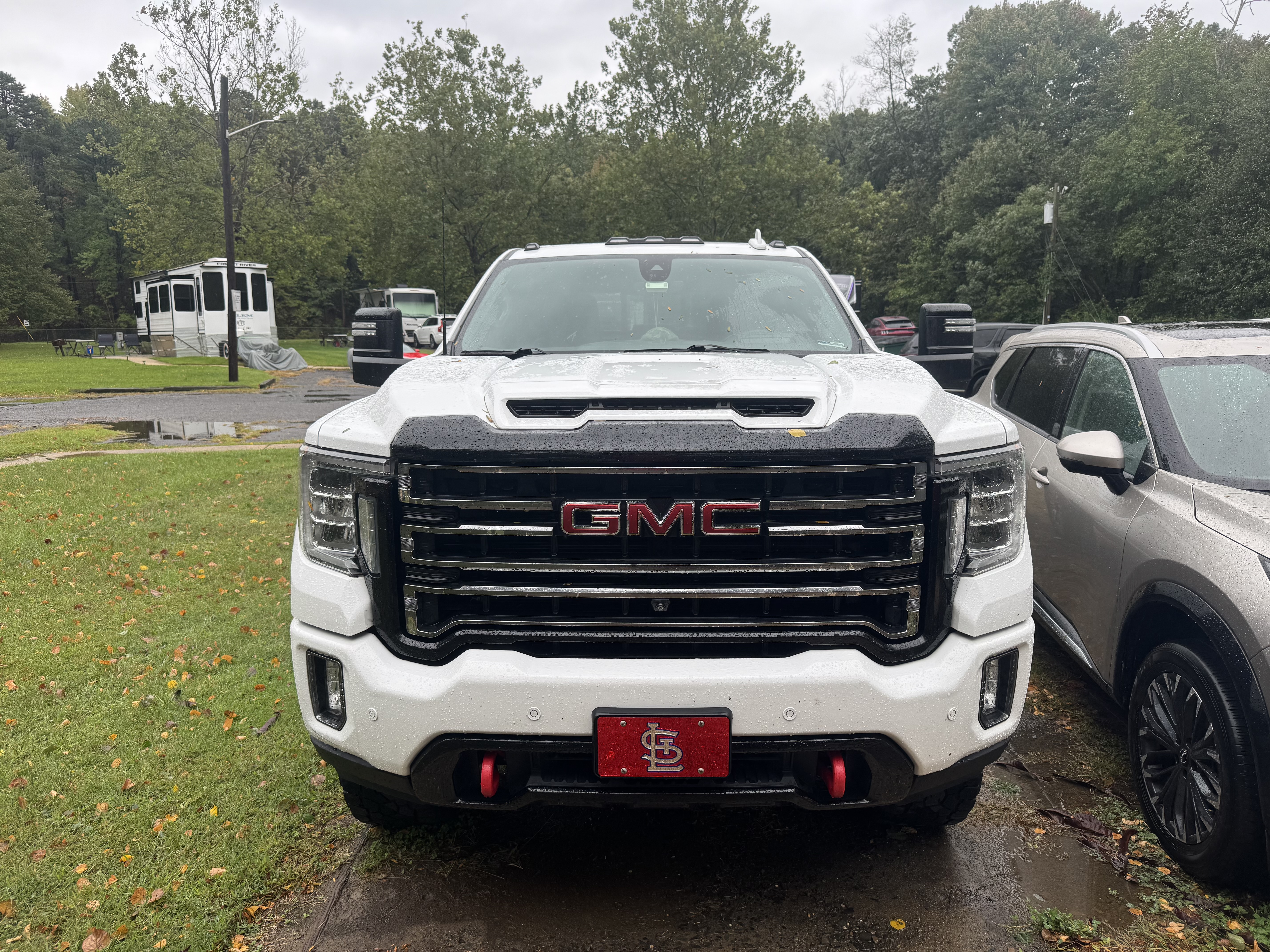 Used 2021 GMC Sierra 3500 AT4 w/ AT4 Premium Plus Package AWD/4WD image 2