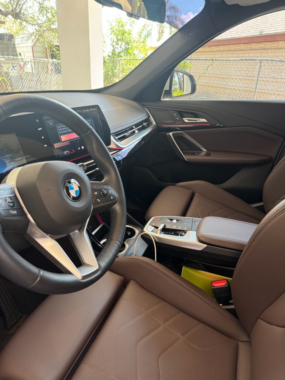 Used 2025 BMW X1 xDrive28i AWD/4WD image 8