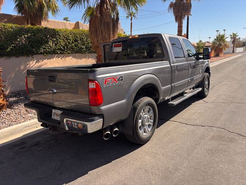 Used 2014 Ford F350 Lariat w/ Lariat Ultimate Package image 5