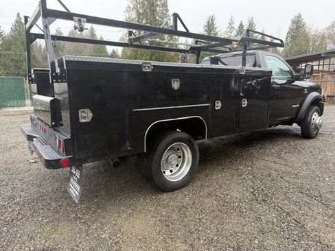 Used 2022 RAM 4500 Tradesman image 5