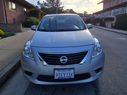 Used 2014 Nissan Versa SV w/ Convenience Package