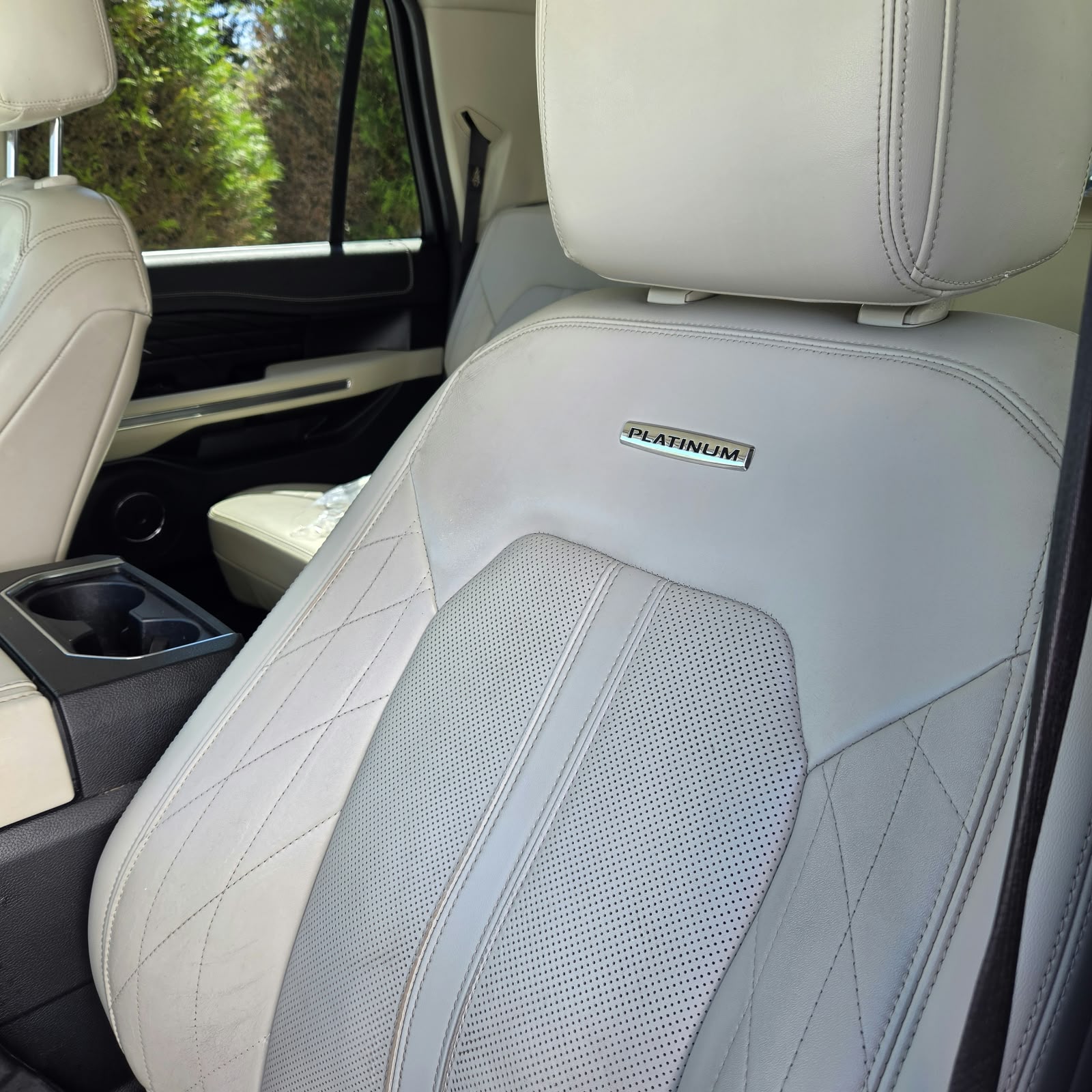 Used 2019 Ford Expedition Max Platinum AWD/4WD image 30