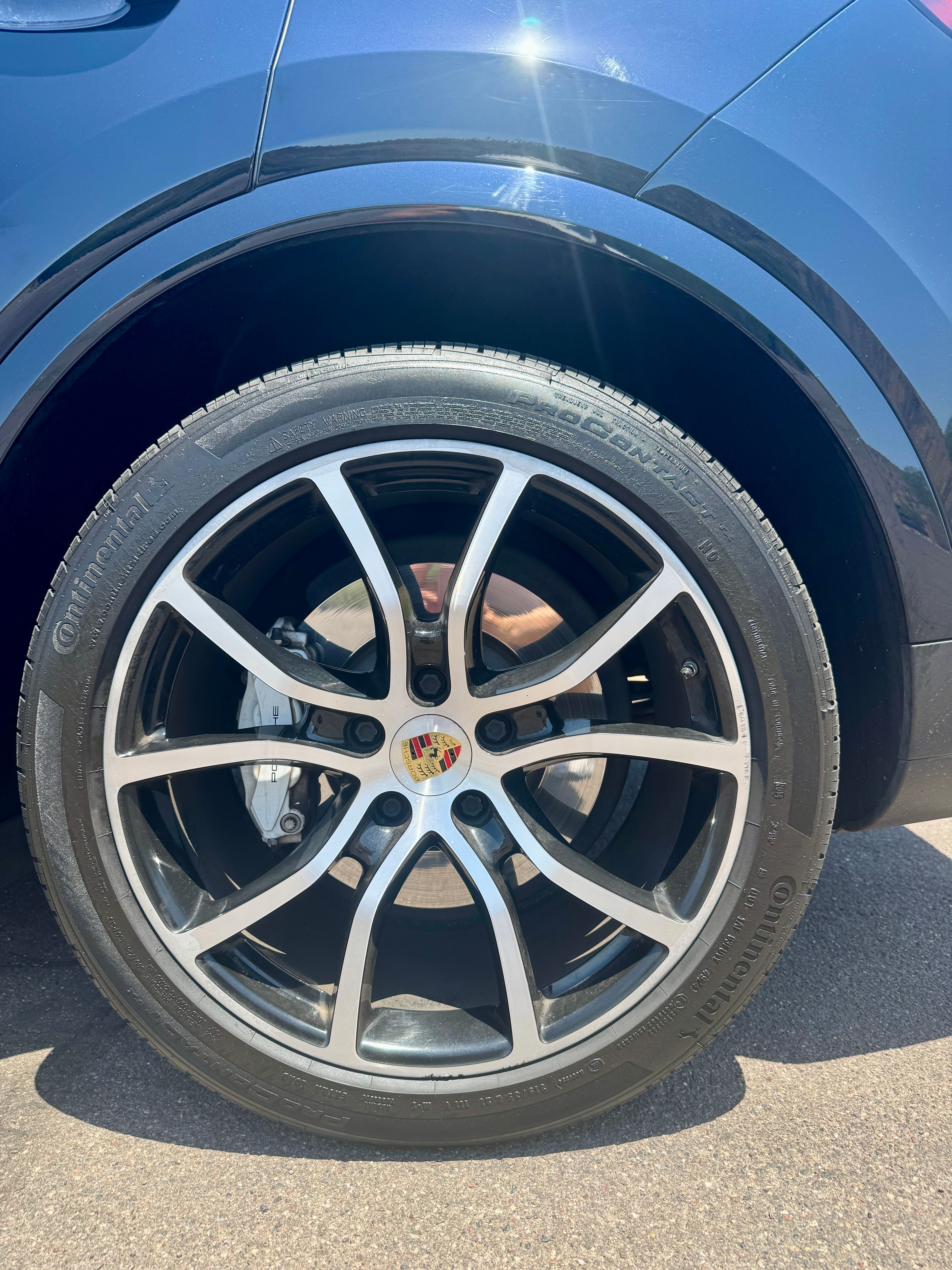 Used 2019 Porsche Cayenne AWD/4WD image 15