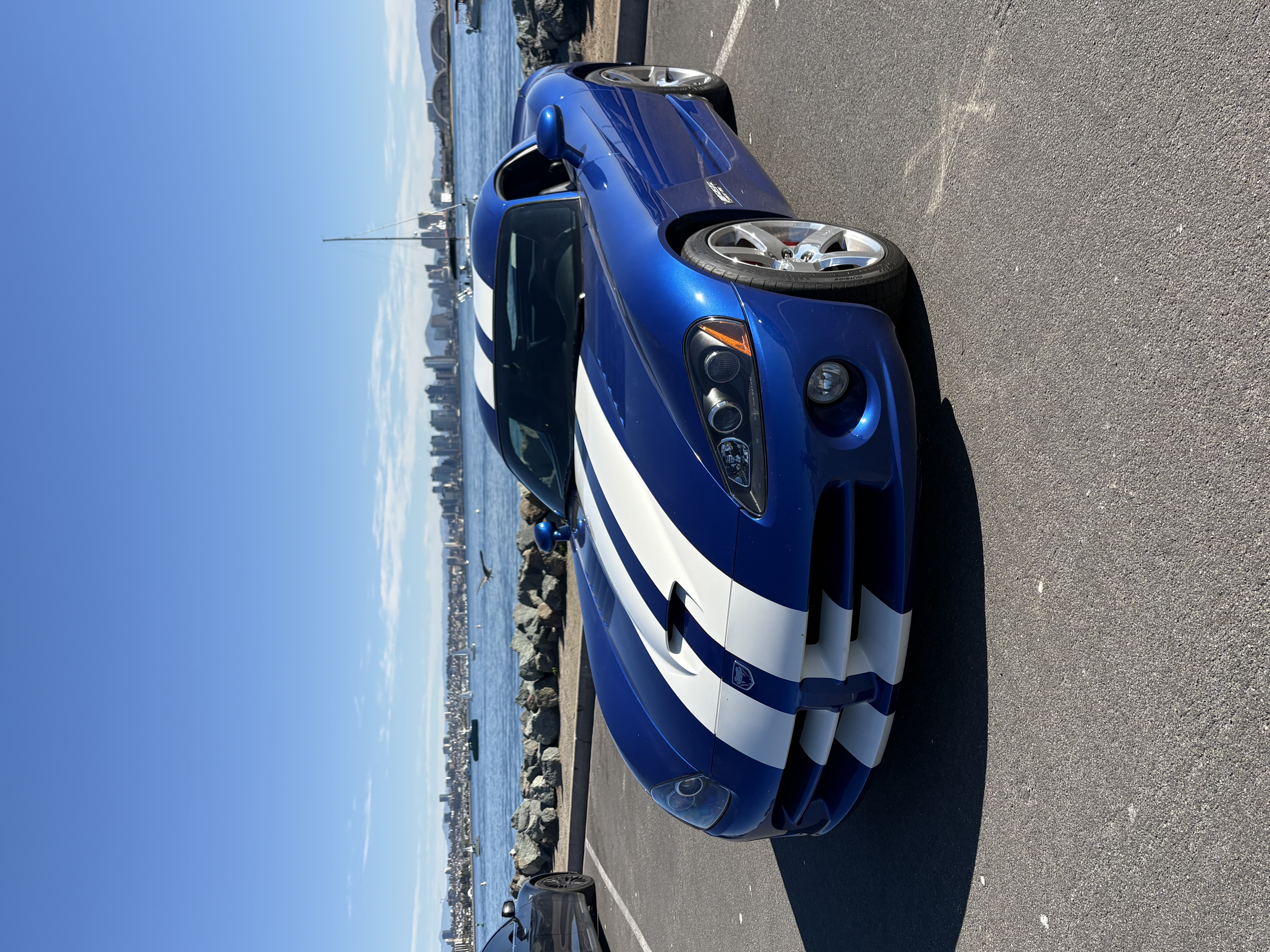 Used 2006 Dodge Viper SRT-10 w/ First Edition Group RWD image 12
