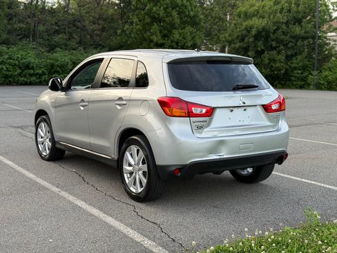 Used 2015 Mitsubishi Outlander Sport ES AWD/4WD image 6
