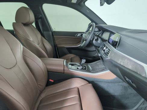 Used 2020 BMW X5 sDrive40i w/ M Sport Package image 13