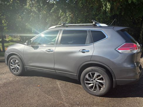 Used 2016 Nissan Rogue SL w/ SL Premium Package AWD/4WD image 18