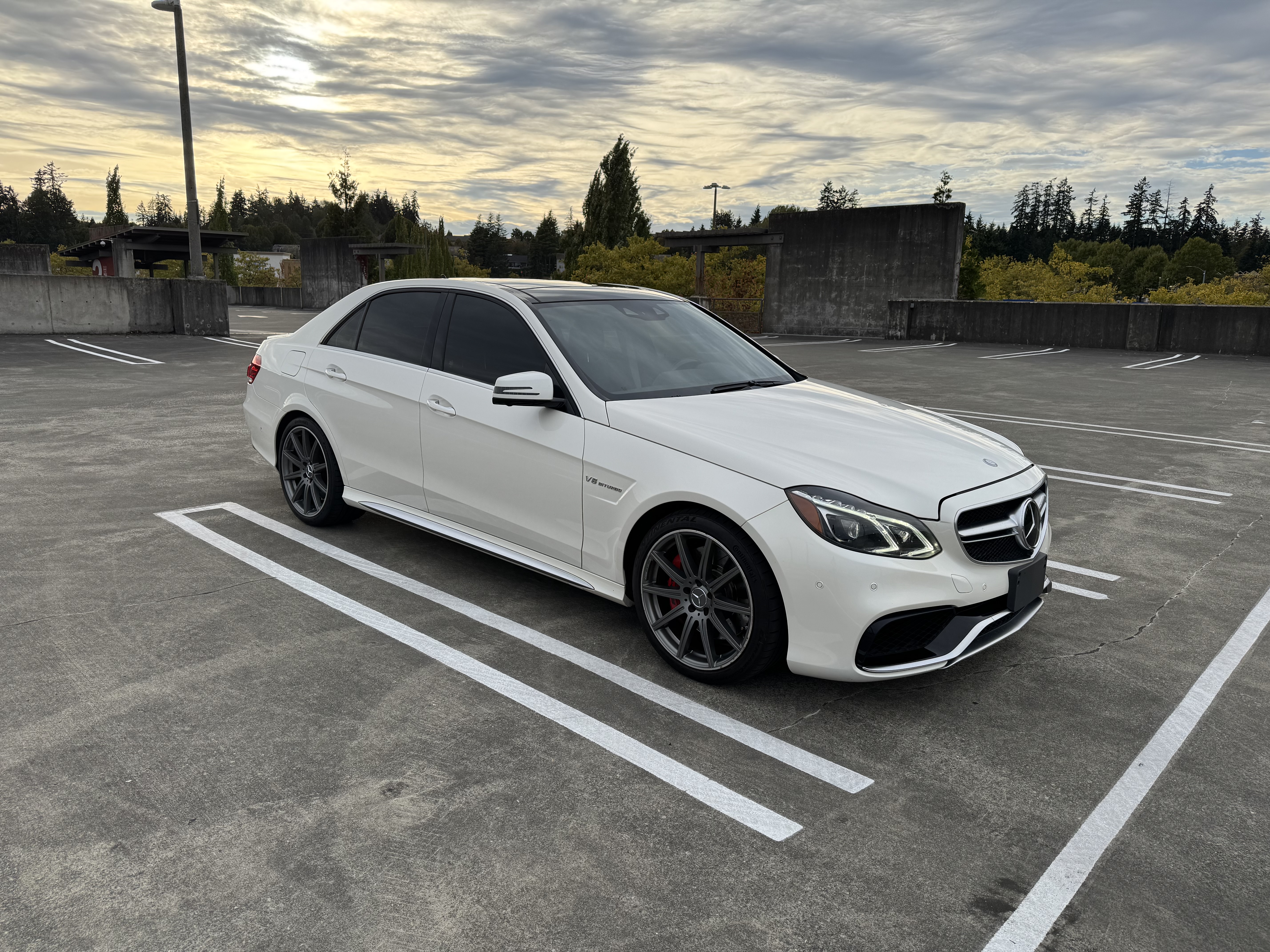 Used 2014 Mercedes-Benz E 63 AMG S-Model image 11