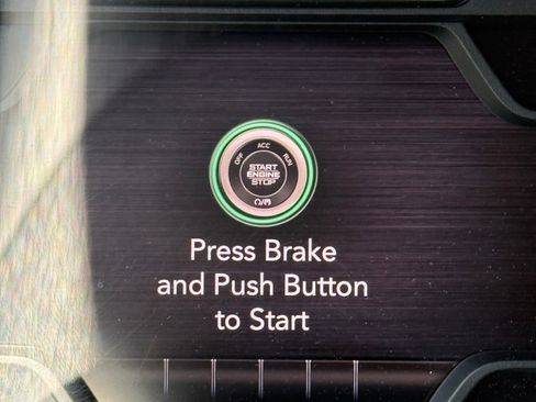 Used 2020 RAM 1500 Laramie image 16