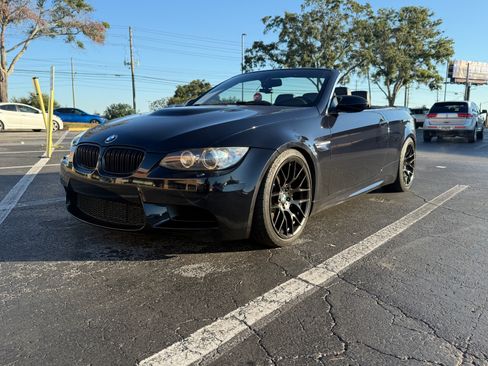 Used 2010 BMW M3 Convertible image 8
