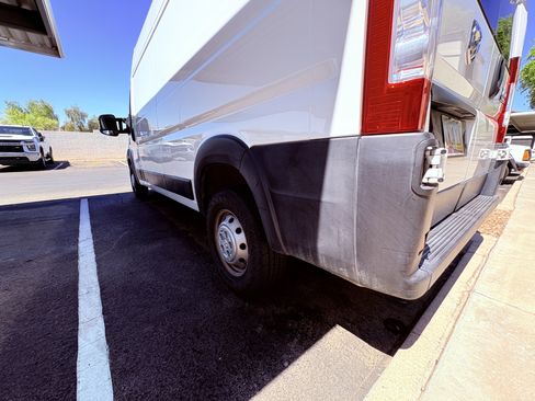 Used 2021 RAM ProMaster 2500 image 9