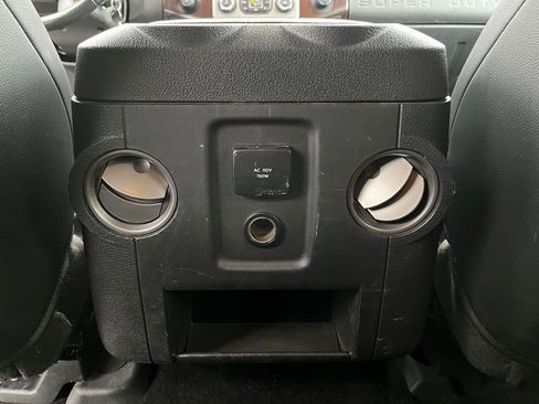 Used 2016 Ford F250 Lariat w/ Lariat Ultimate Package image 29