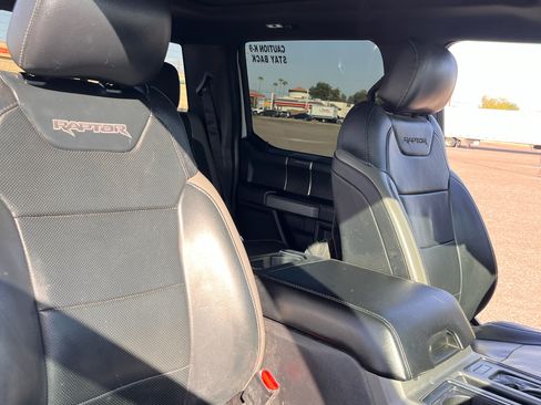 Used 2017 Ford F150 Raptor w/ Equipment Group 802A Luxury image 16