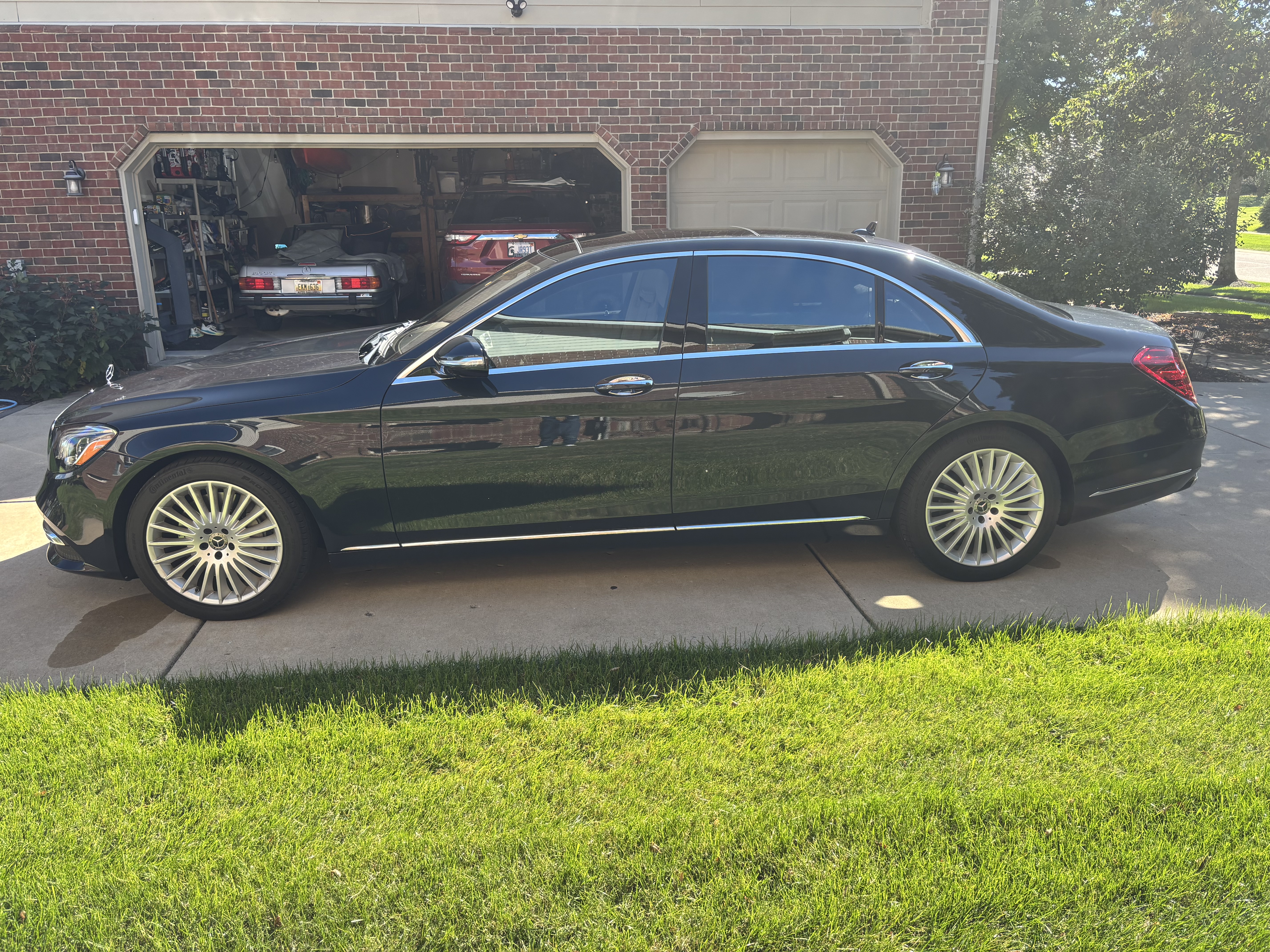 Used 2019 Mercedes-Benz S 560 Sedan image 6
