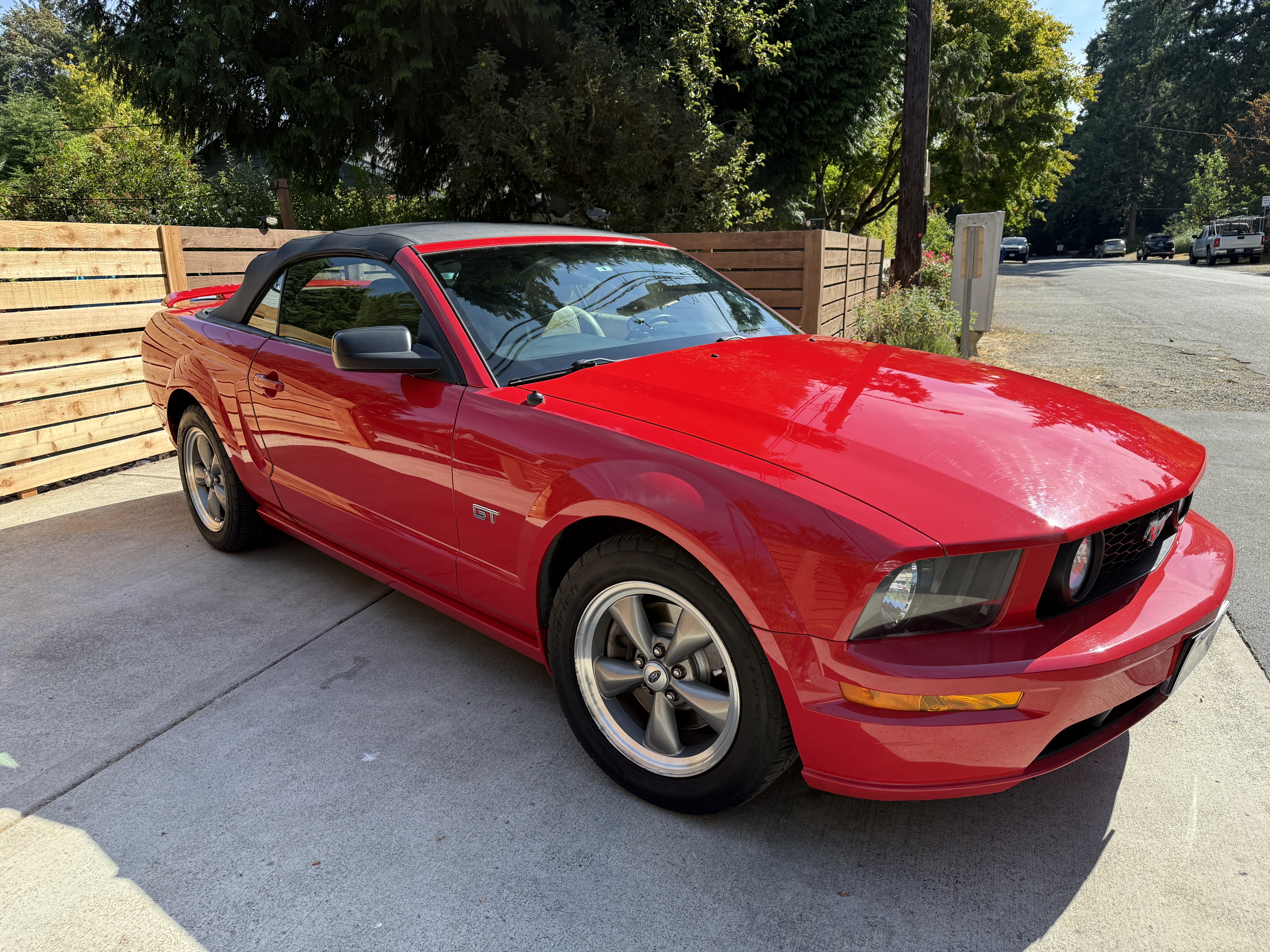 Used 2006 Ford Mustang GT Premium RWD image 20