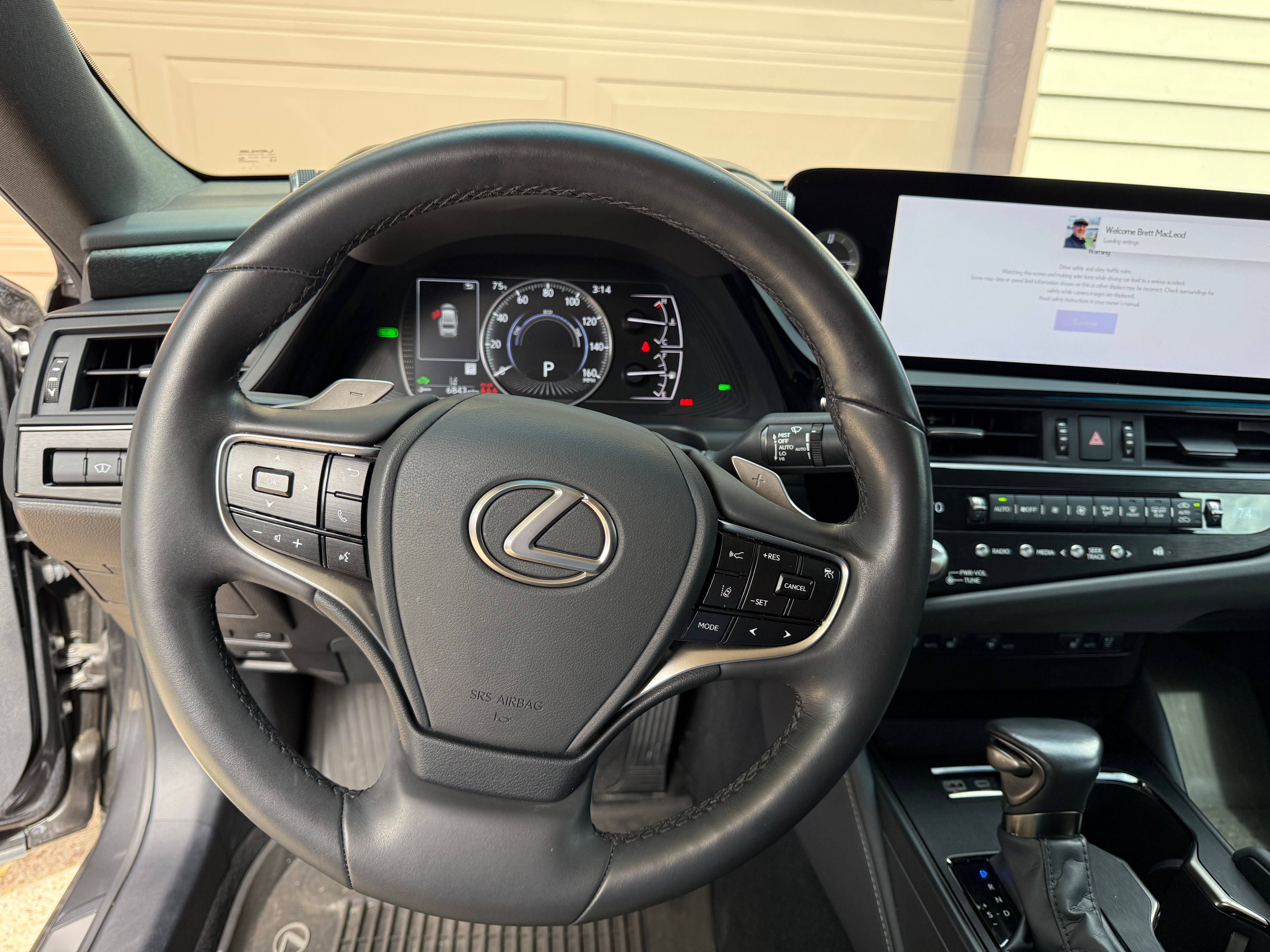 Used 2024 Lexus ES 300h w/ Premium Package FWD image 10
